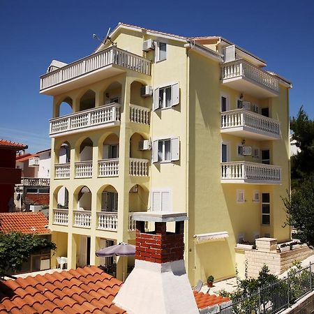 Apartments Zdravko Trogir Exterior photo