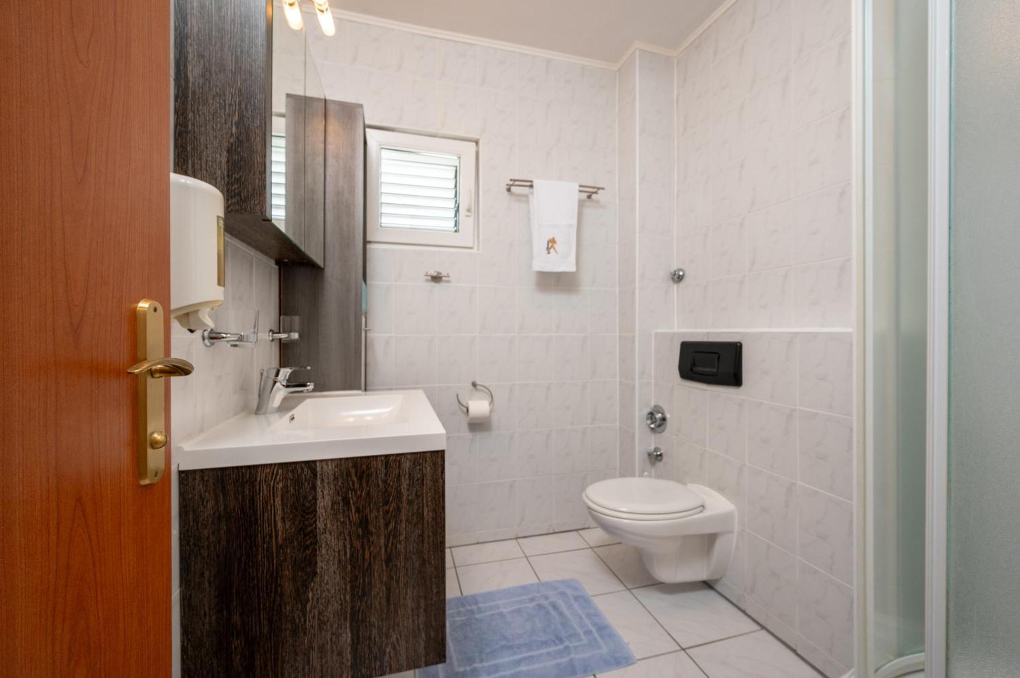 Apartments Zdravko Trogir Exterior photo